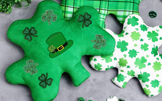 DIY Shamrock Pillow With Patches